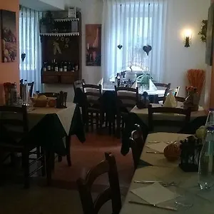 La Favorita Bed & Breakfast