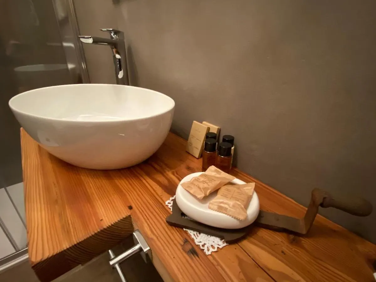 Fra Rose E Mughi Bed & Breakfast Domegge di Cadore 0*,  Italy
