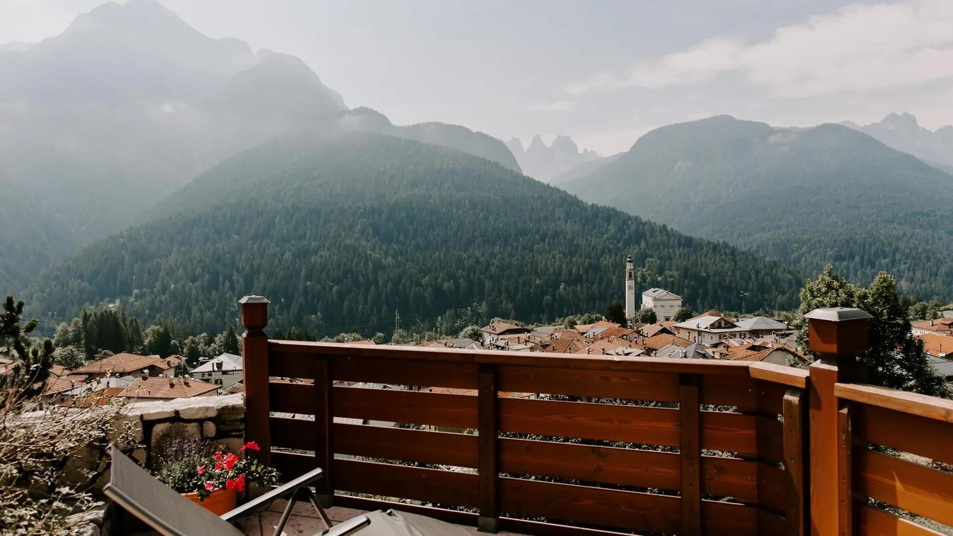 Fra Rose E Mughi Bed & Breakfast Domegge di Cadore