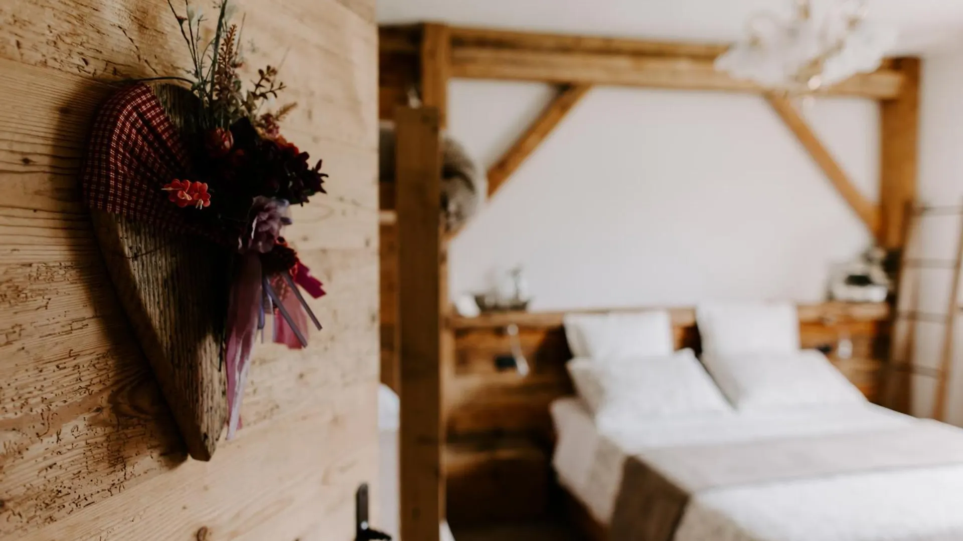Fra Rose E Mughi Bed & Breakfast Domegge di Cadore